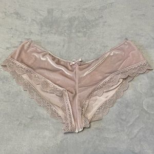 Victorias Secret Velvet Lace Open Back Cut-Out Panty (Medium)